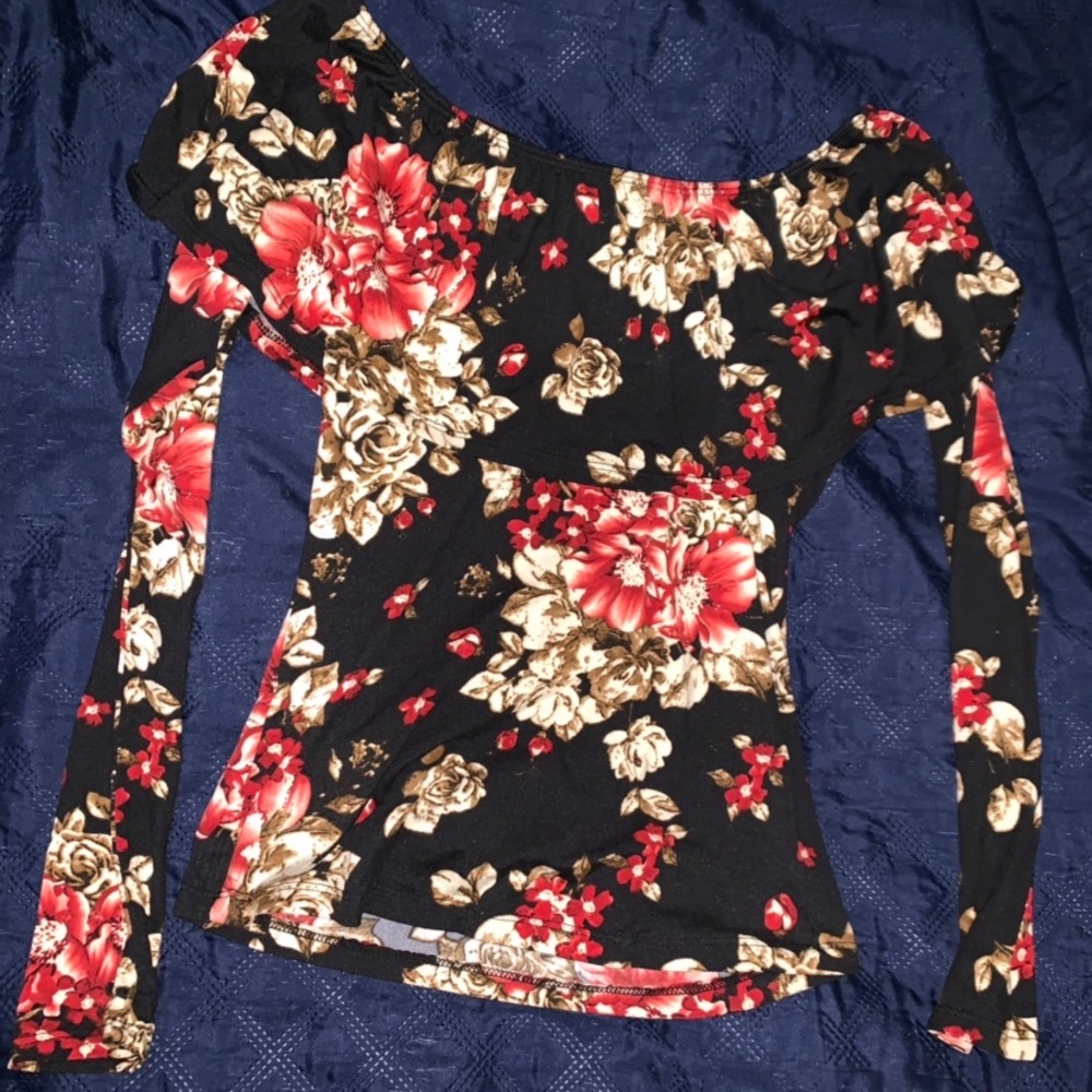 Off the shoulder fall blouse